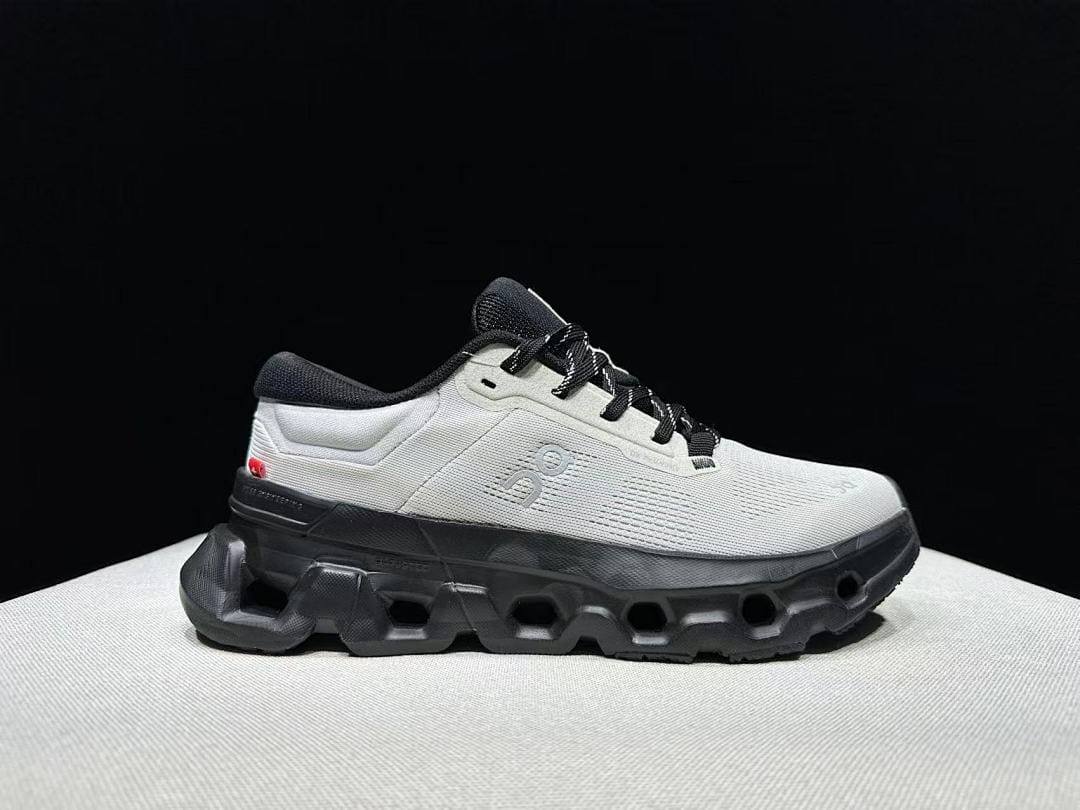 On Cloudflyer 5 'Grey Black'