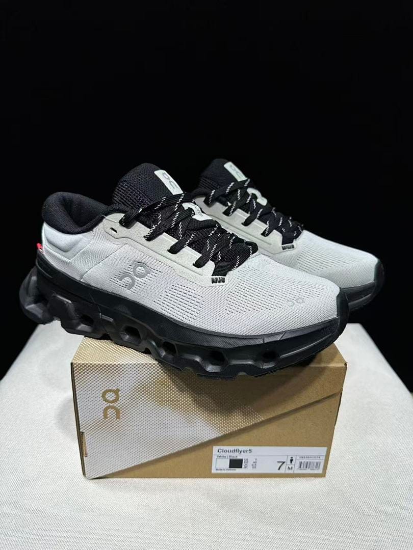 On Cloudflyer 5 'Grey Black'
