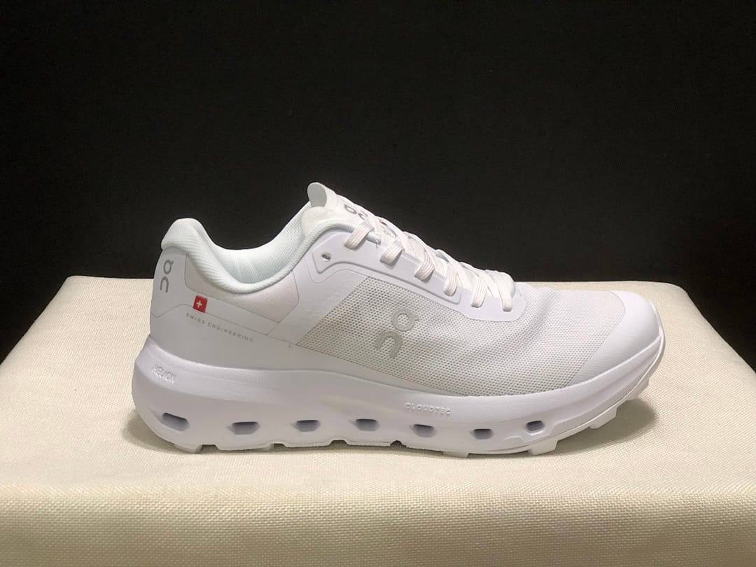 On Cloudvista 3 (Colorway 7)