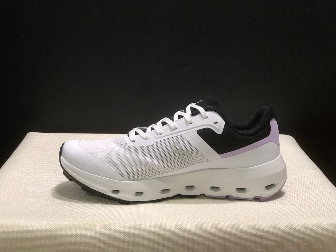 On Cloudvista 3 (Colorway 6)
