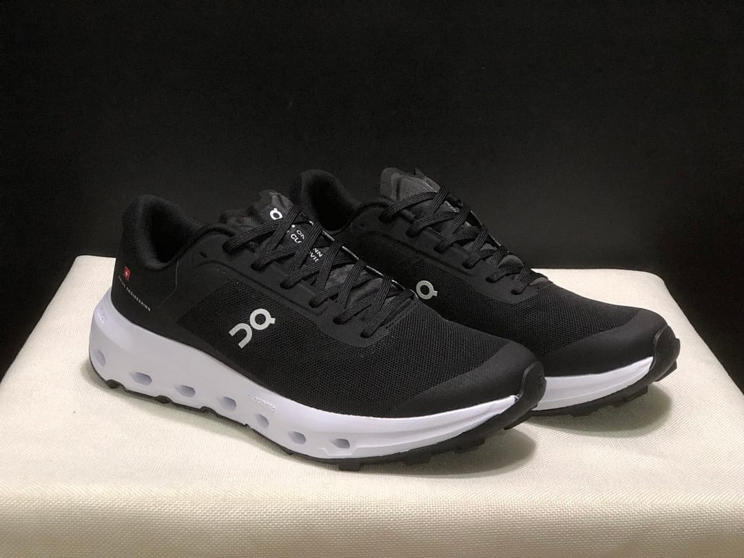 On Cloudvista 3 (Colorway 2)