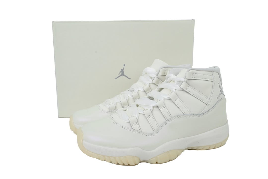 Air Jordan 11 Retro x XH Edition Grand Finale