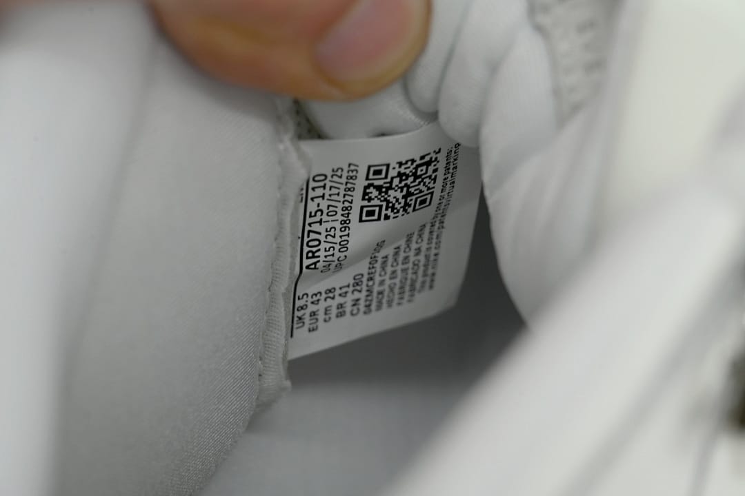 Air Jordan 11 Retro x XH Edition Grand Finale