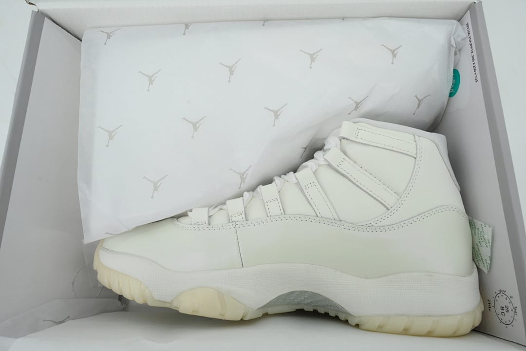Air Jordan 11 Retro x XH Edition Grand Finale