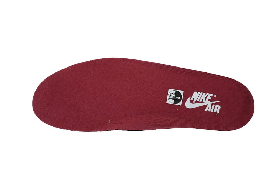 Air Jordan 1 Retro High OG Artisanal Red