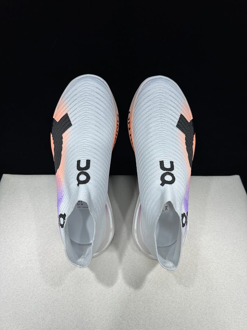 On Cloudboom Strike LS (Colorway 6)