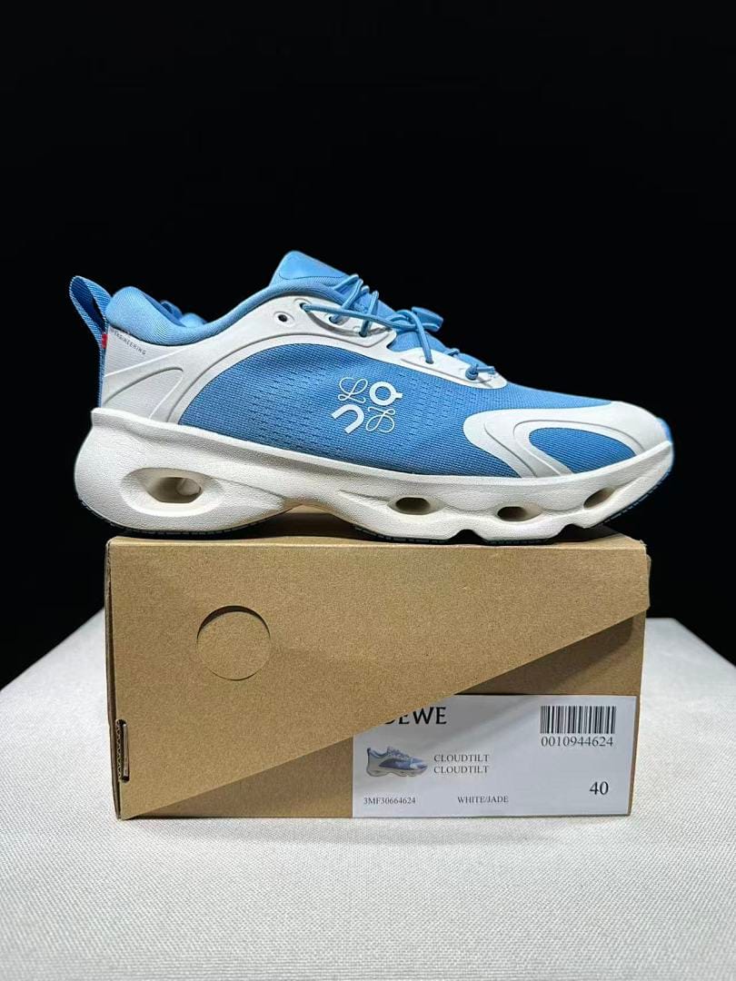 On × LOEWE Cloudventure 3.0 (Colorway 16)