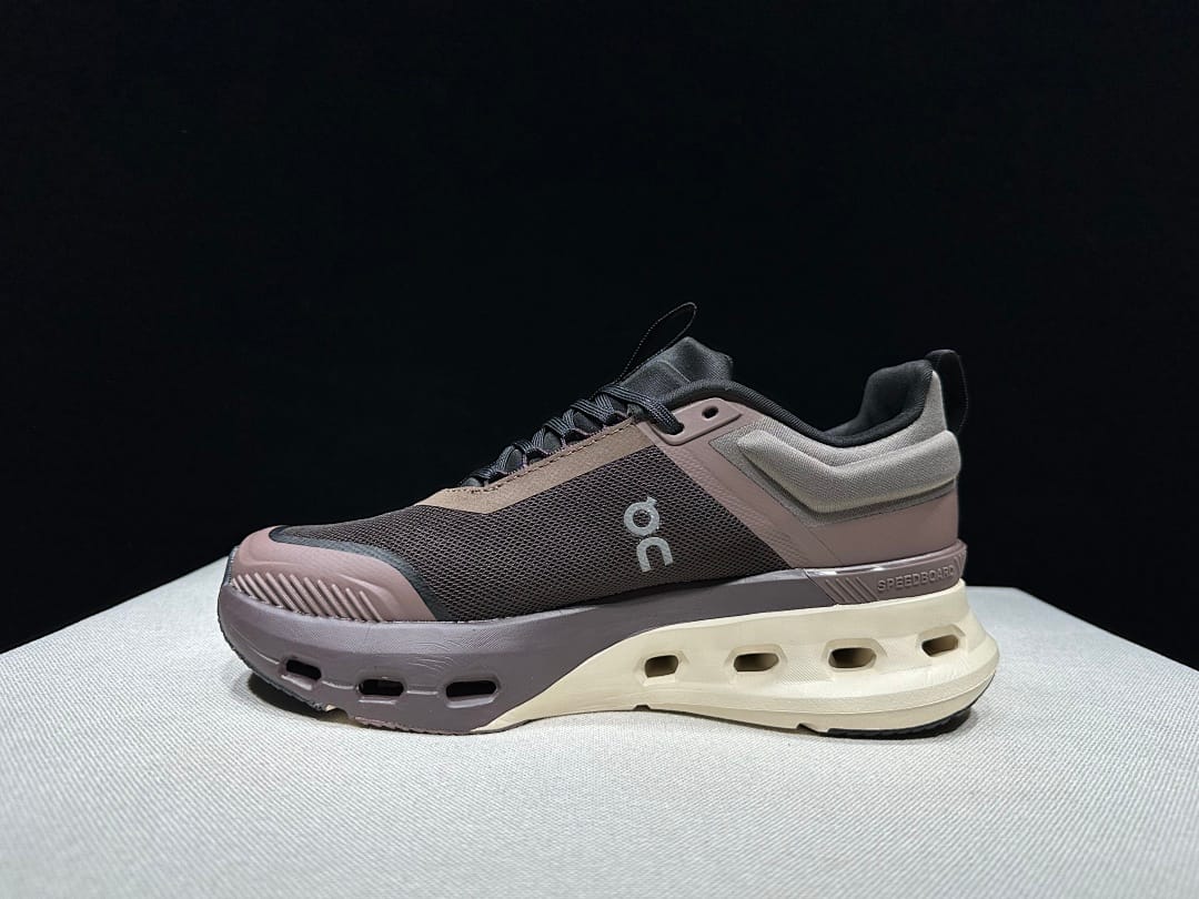 On Cloudnova X (Colorway 3)