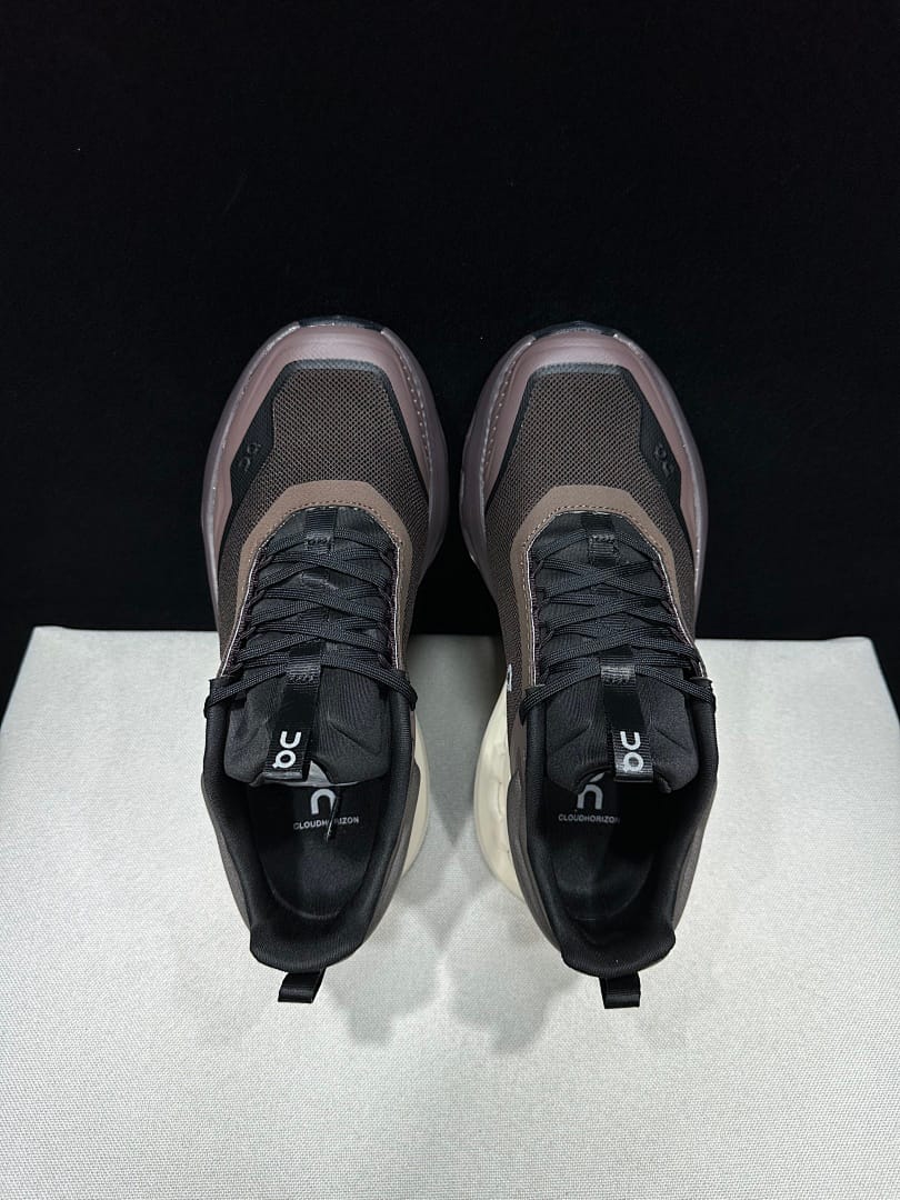 On Cloudnova X (Colorway 3)