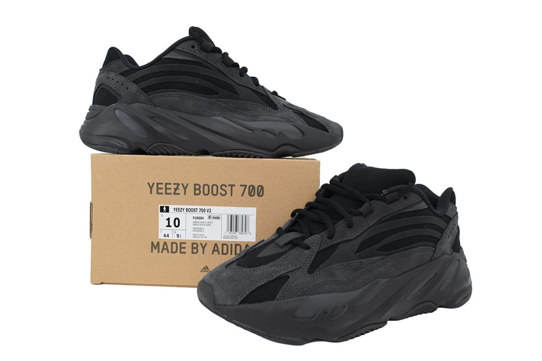 Yeezy Boost 700 V2 LW Vanta