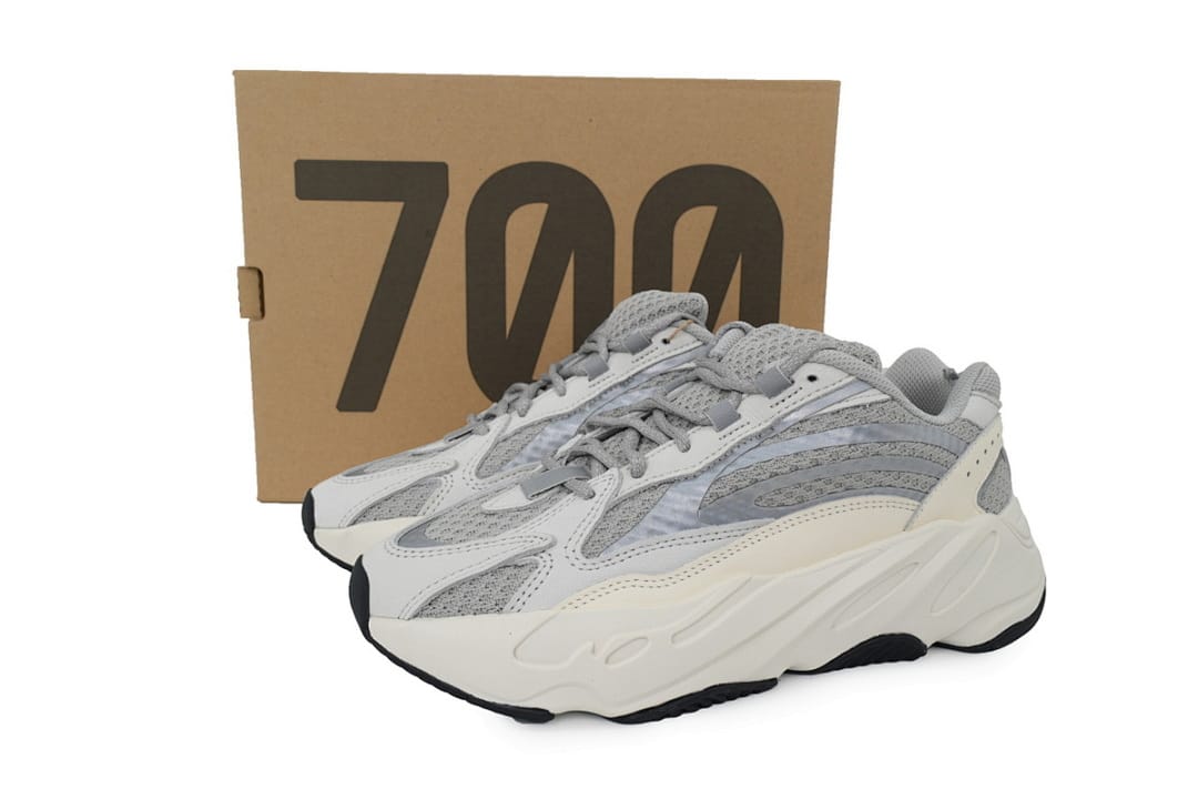 Yeezy Boost 700 V2 LW Static