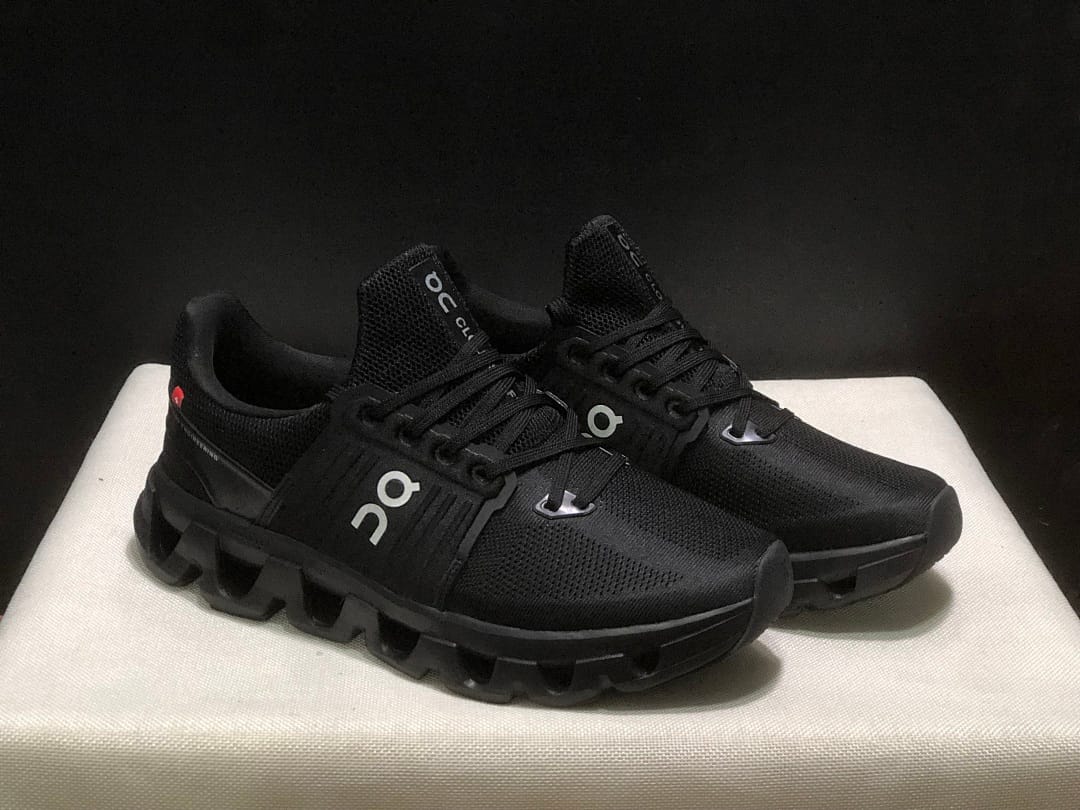 On Cloudswift 4 (Colorway 14)
