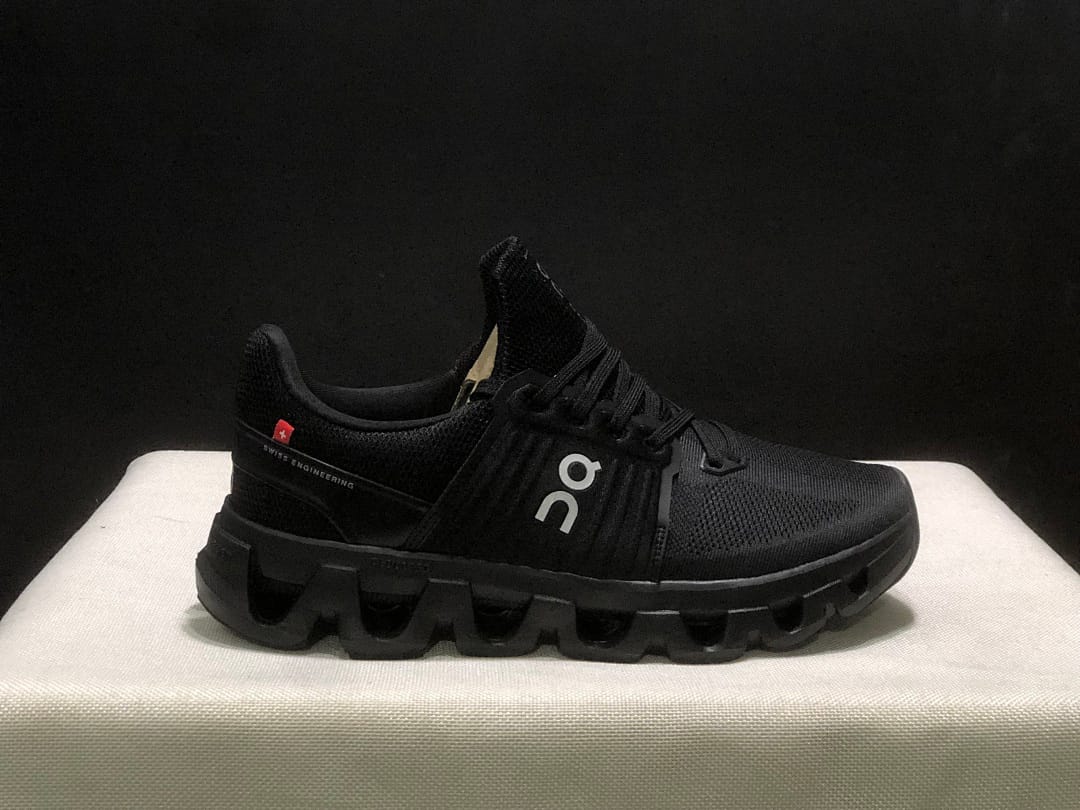 On Cloudswift 4 (Colorway 14)