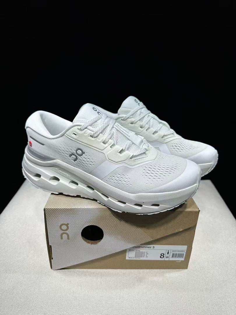 On Cloudrunner 3 (Colorway 15)