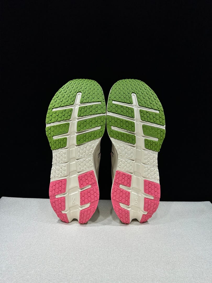 On Cloudrunner 3 (Colorway 10)
