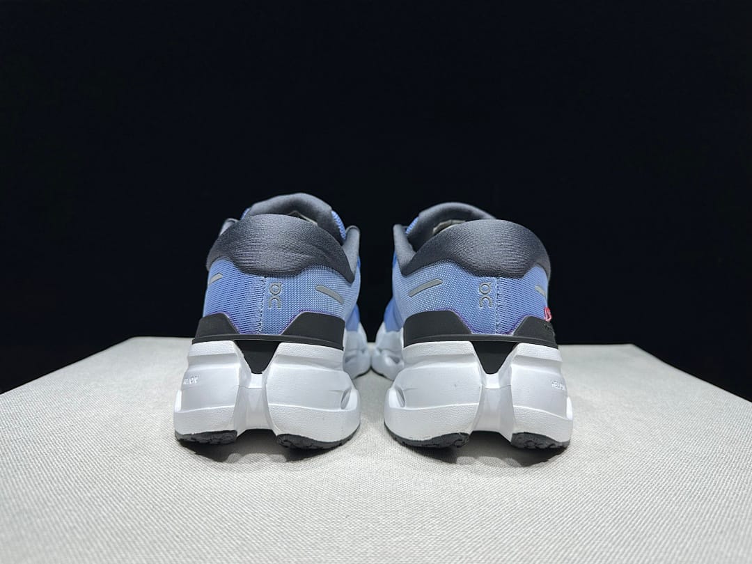 On Cloudrunner 3 (Colorway 4)
