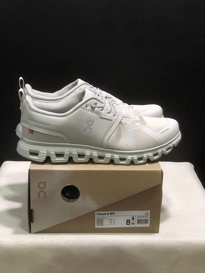 On Cloud 6 (Colorway 2)