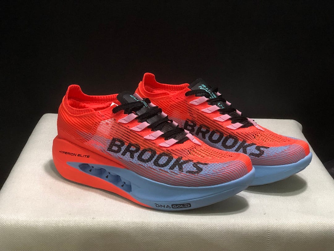 Brooks Hyperion Elite 5 (Colorway 2)
