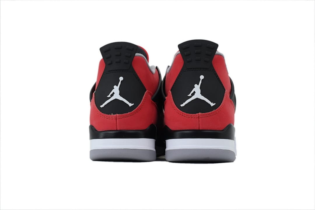 Air Jordan 4 Retro Toro Bravo (Colorway 3)