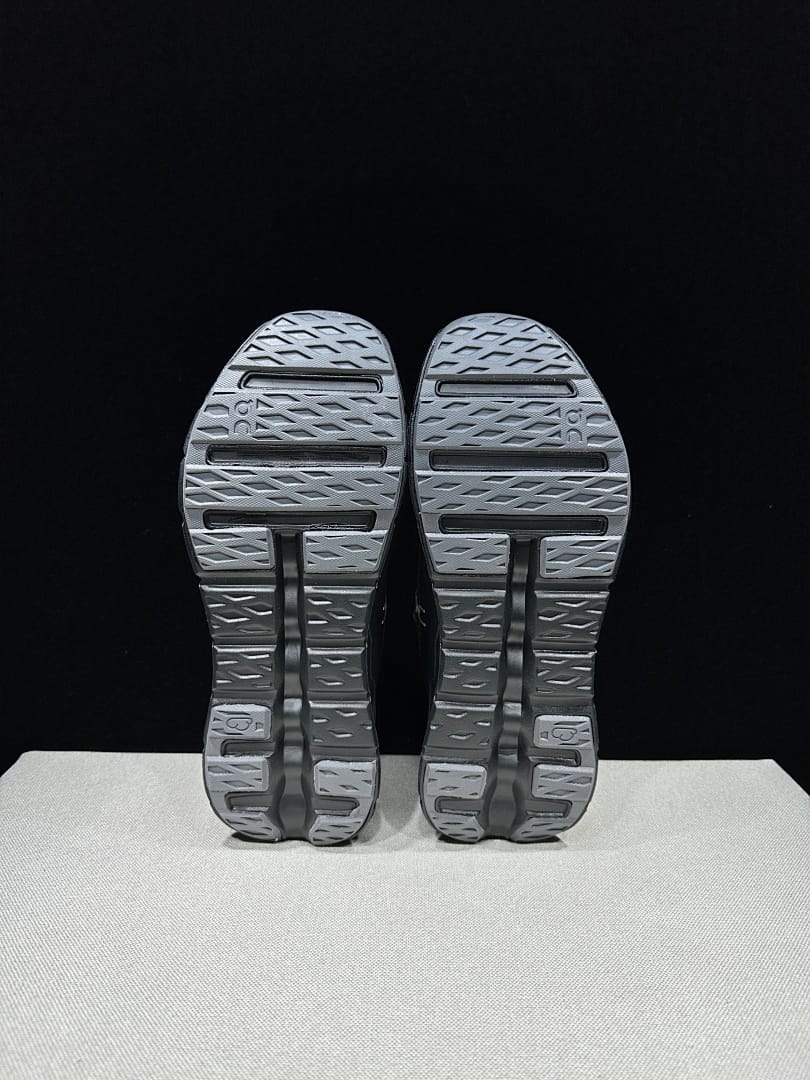On Cloudtilt Spring (Colorway 2)