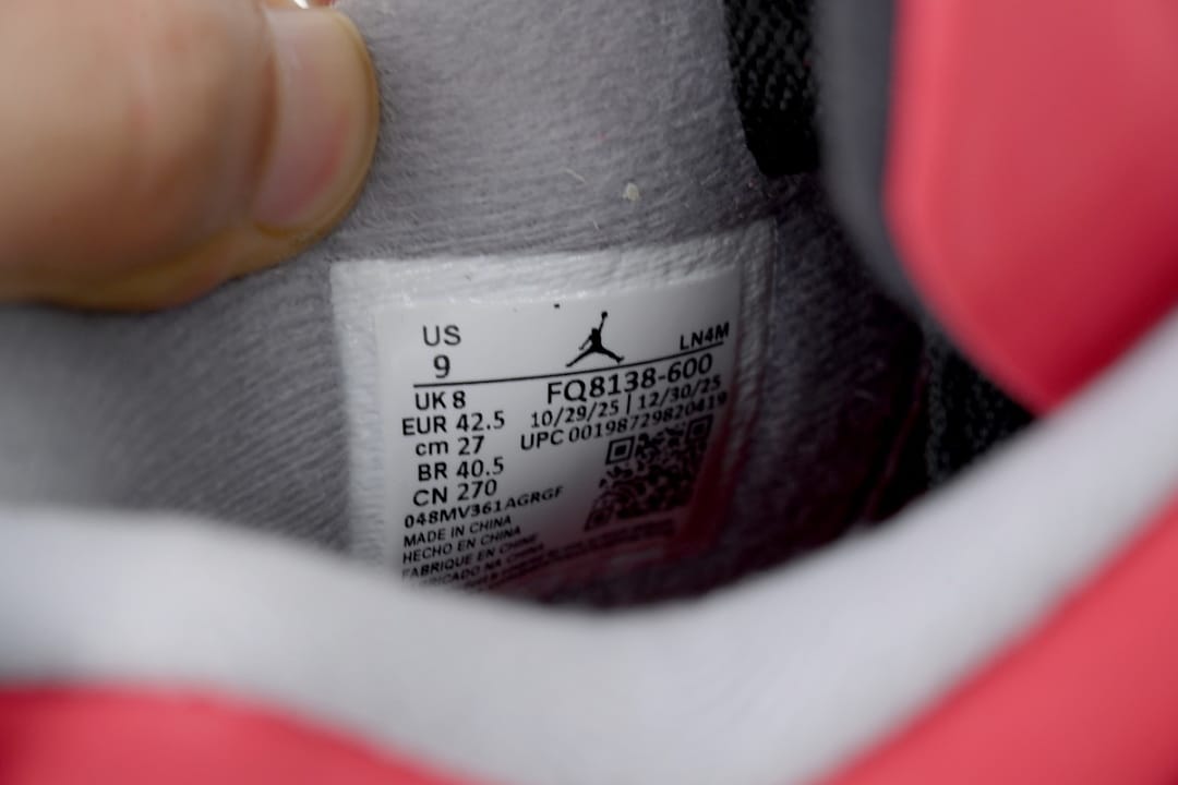 Air Jordan 4 Retro Toro Bravo