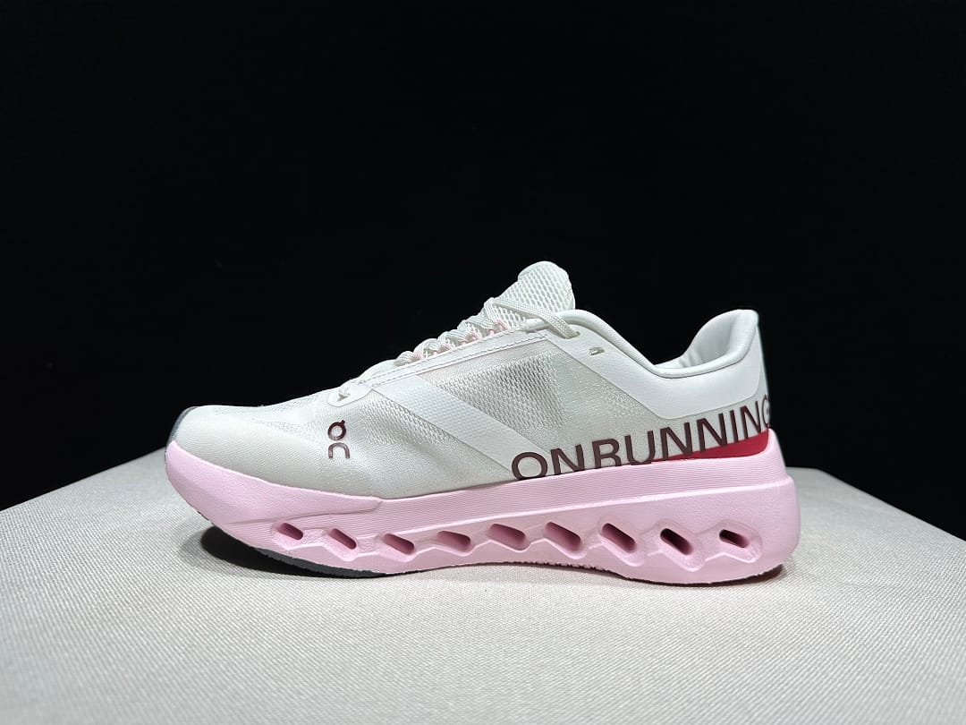 On Cloudsurfer Next 'Pink'