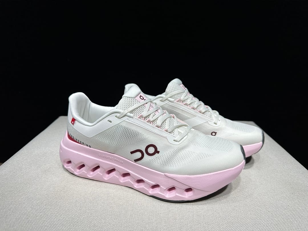 On Cloudsurfer Next 'Pink'