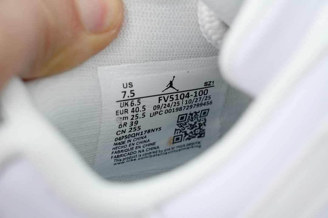 Air Jordan 11 Retro Low x Union LA UNC