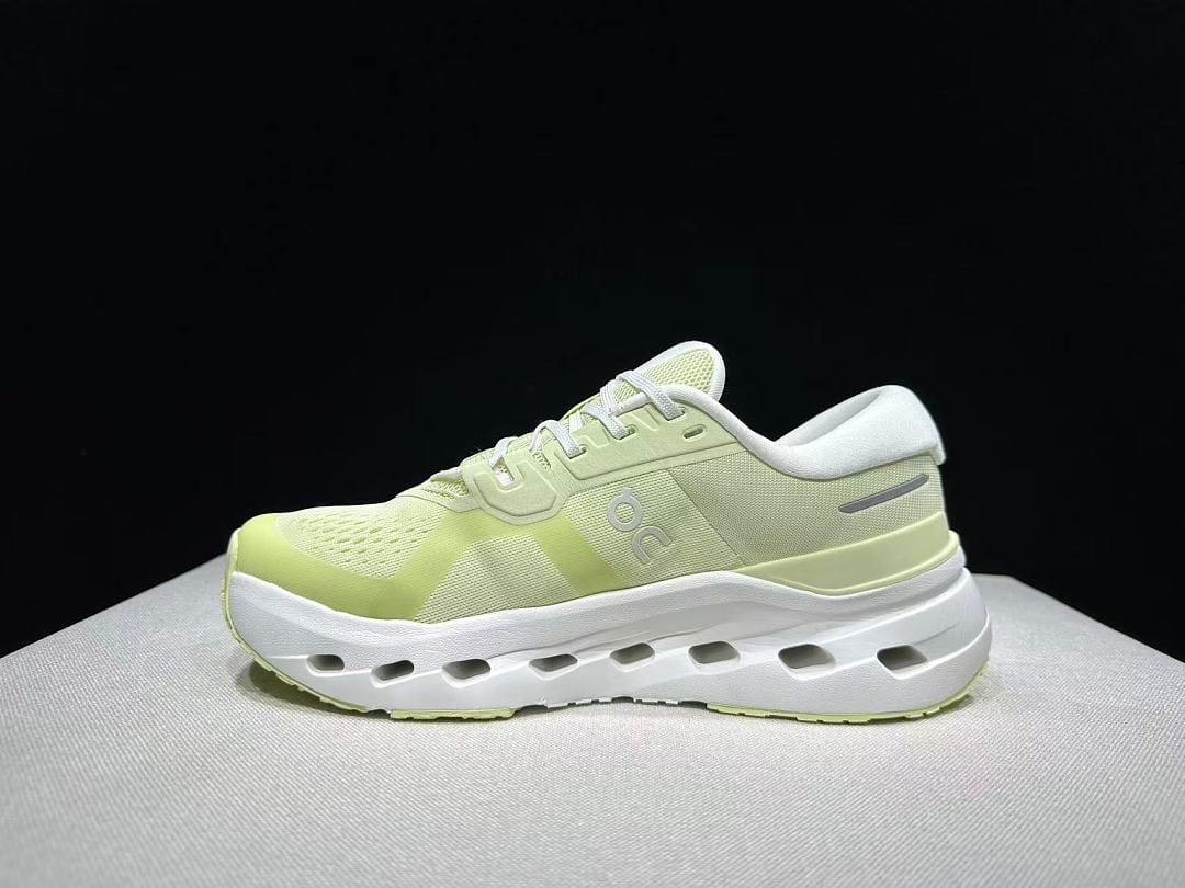 On Cloudrunner 3