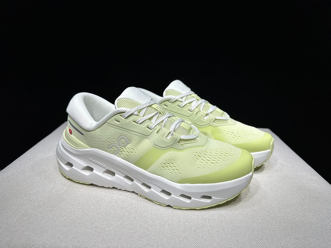 On Cloudrunner 3