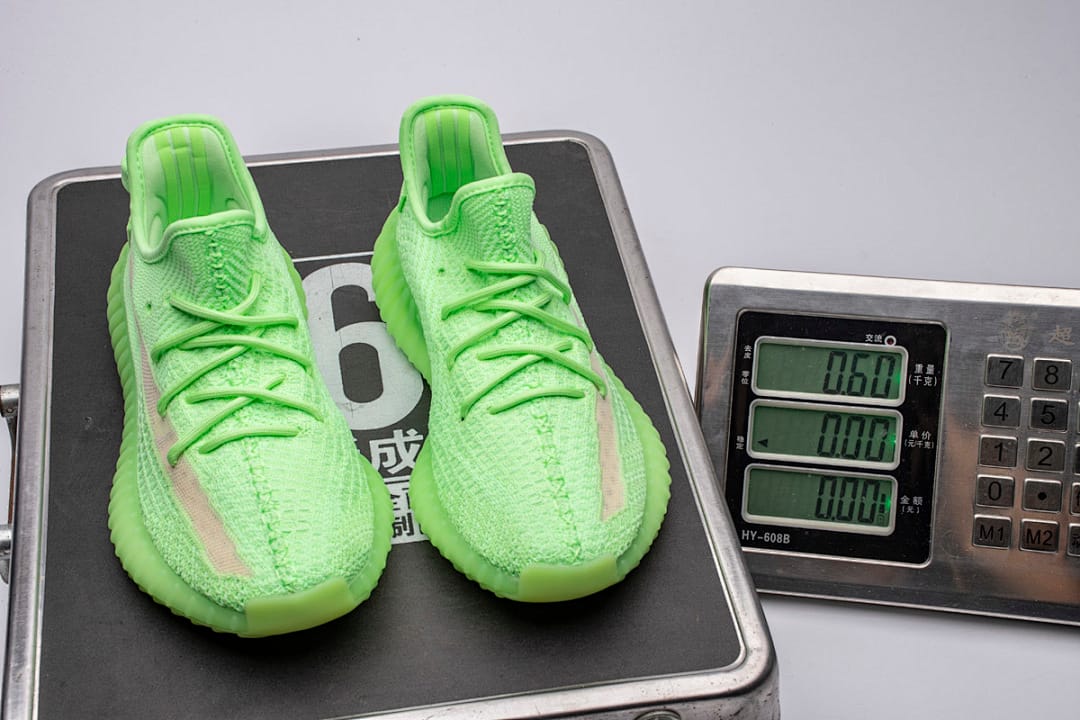 Yeezy Boost 350 V2 A8 Glow In The Dark