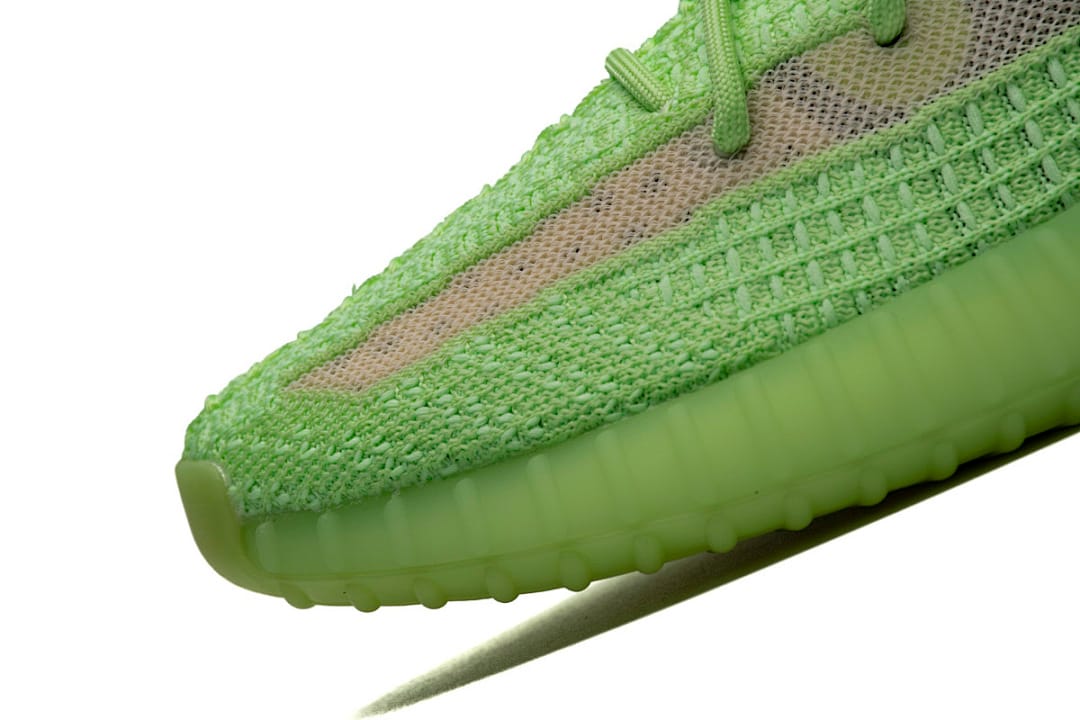 Yeezy Boost 350 V2 A8 Glow In The Dark