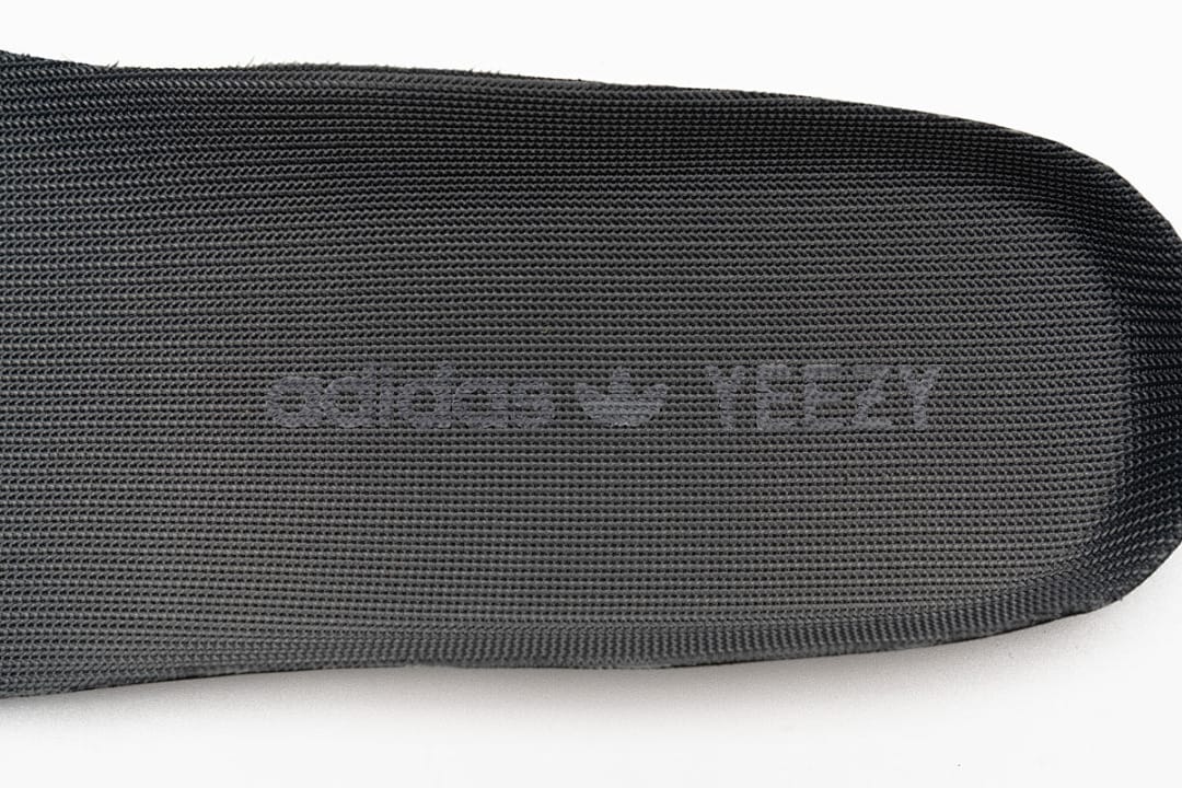 Yeezy Boost 350 V2 A8 Earth