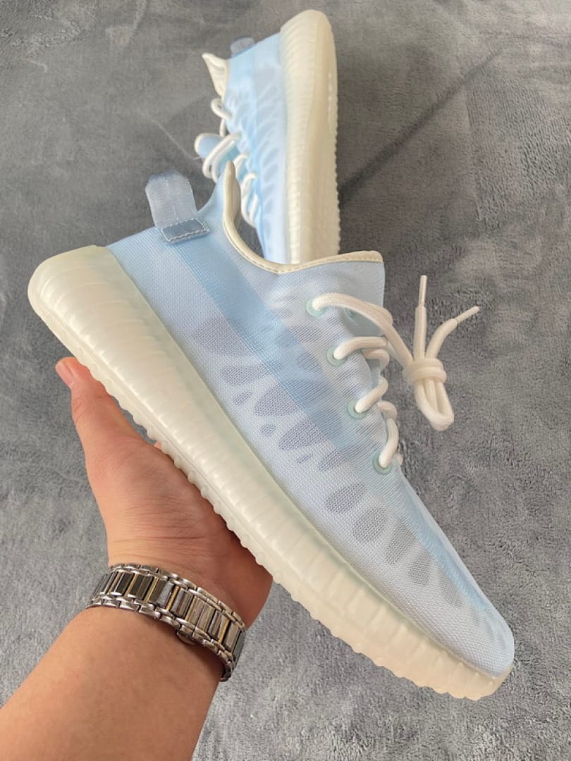 Yeezy Boost 350 V2 A8 Blue Mist