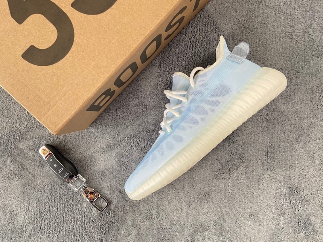 Yeezy Boost 350 V2 A8 Blue Mist