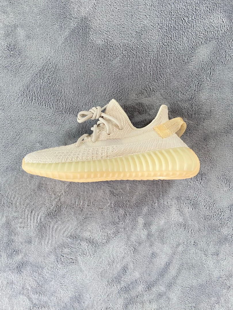 Yeezy Boost 350 V2 A8 Lundmark UV