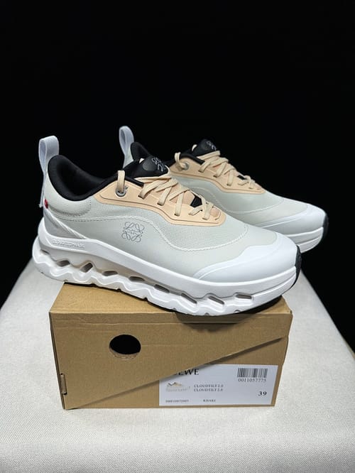 On × LOEWE Cloudtilt 2.0 (Colorway 2)