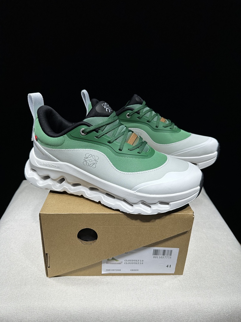 On × LOEWE Cloudtilt 2.0 'Green' (Colorway 2)