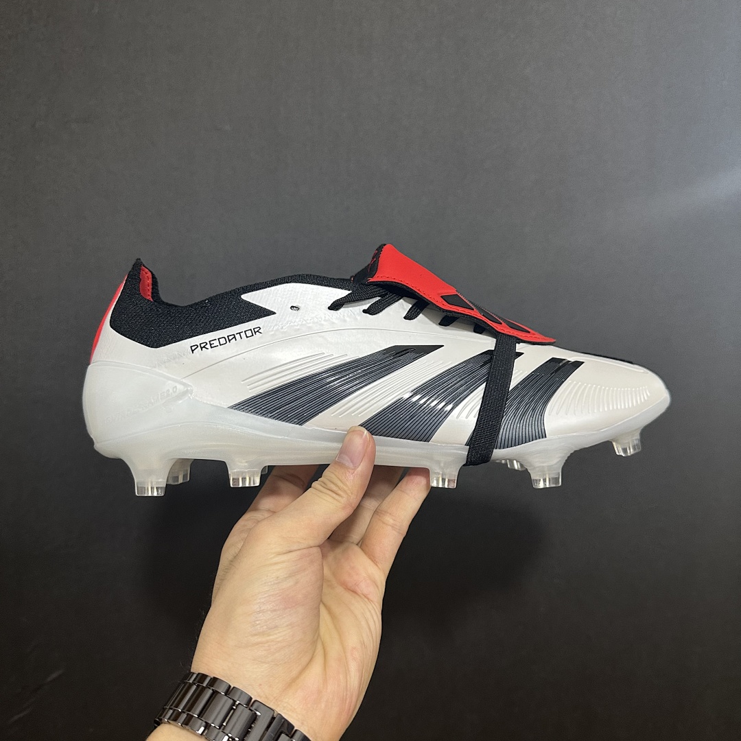 Adidas Predator 30th V8 FG
