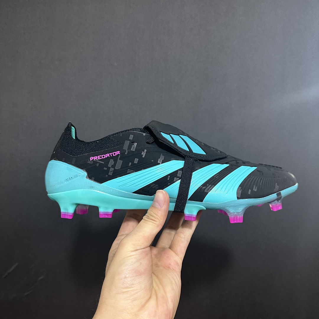 Adidas Predator 30th V12 FG