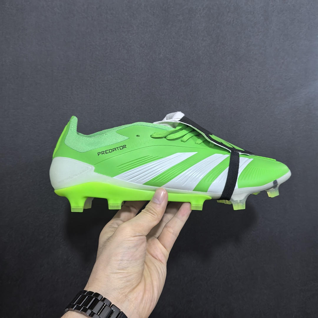 Adidas Predator 30th V24 FG