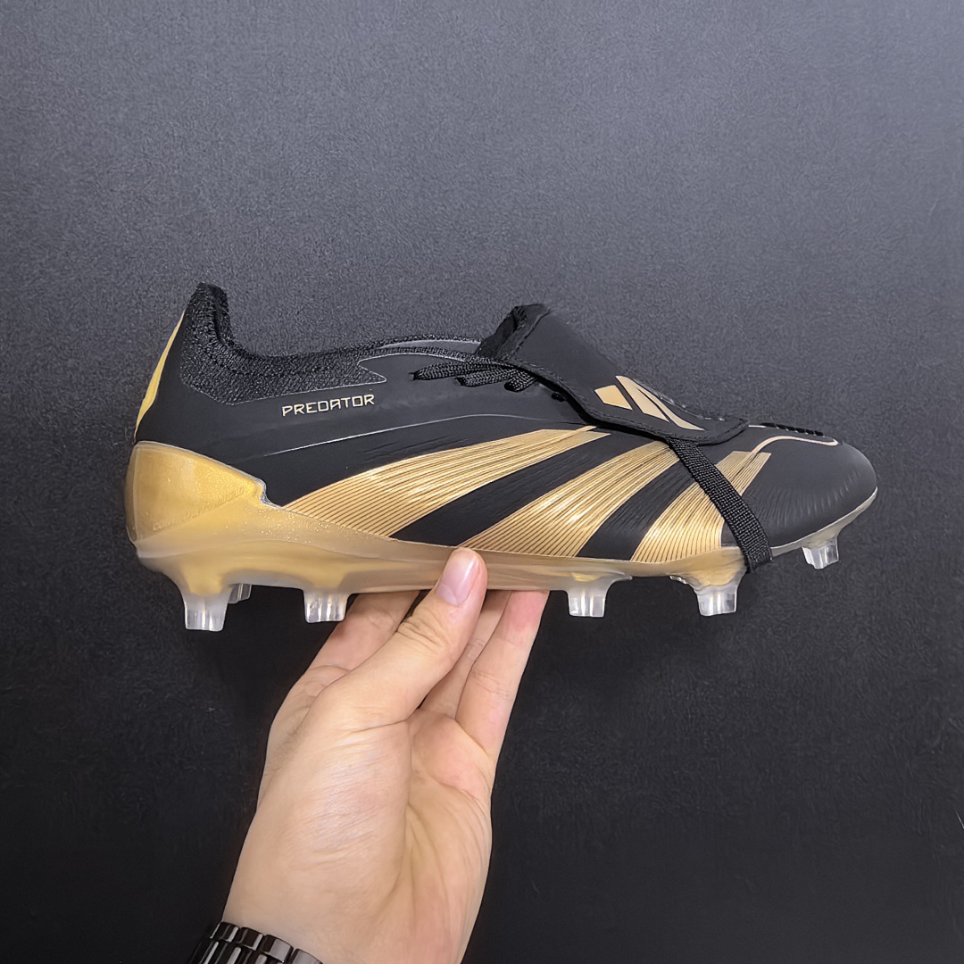 Adidas Predator 30th V26 FG