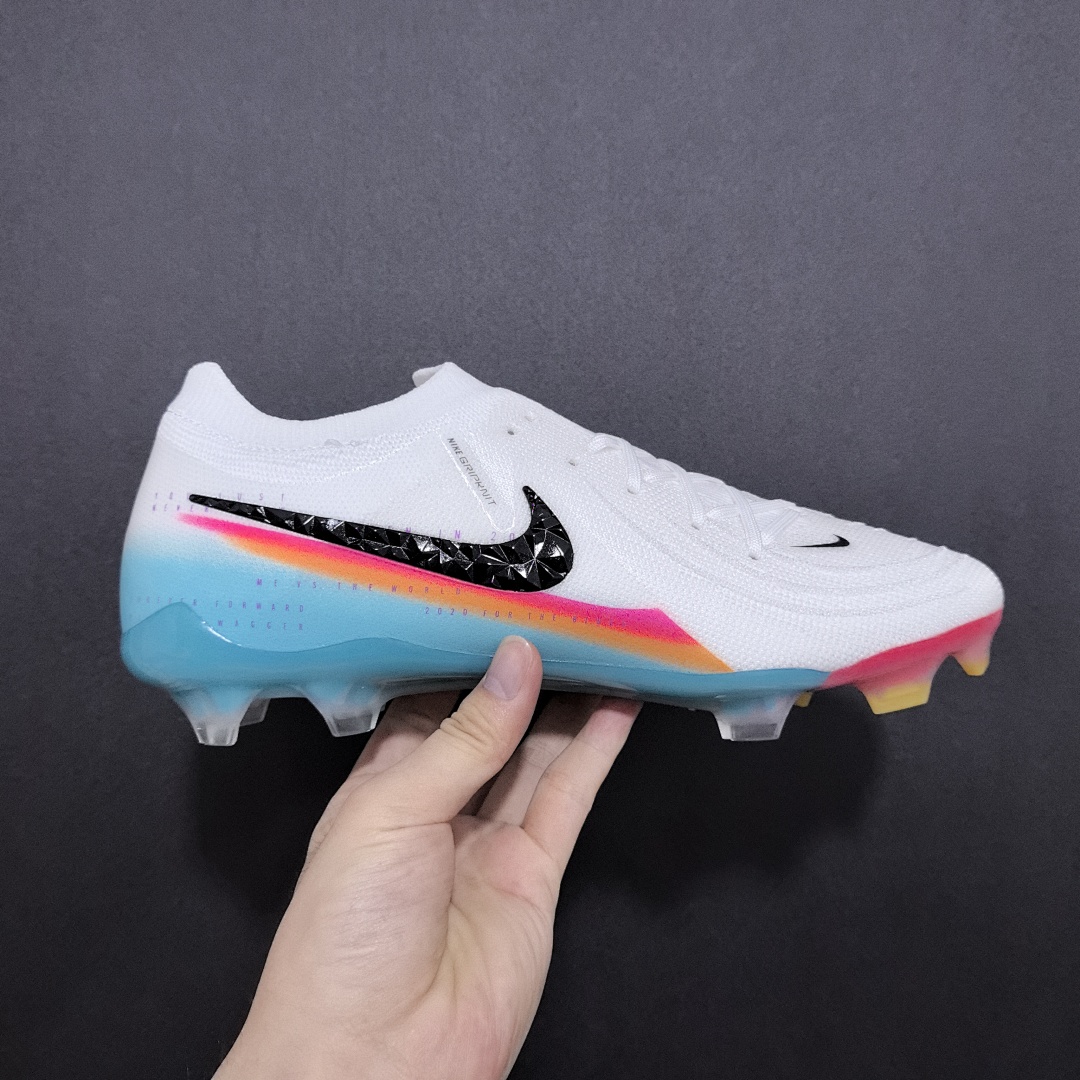 Nike Phantom GX 2 V12 FG