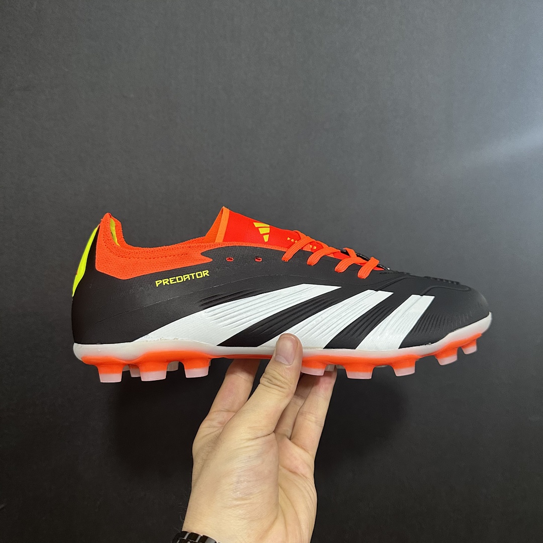 Adidas Predator 24 V5 AG