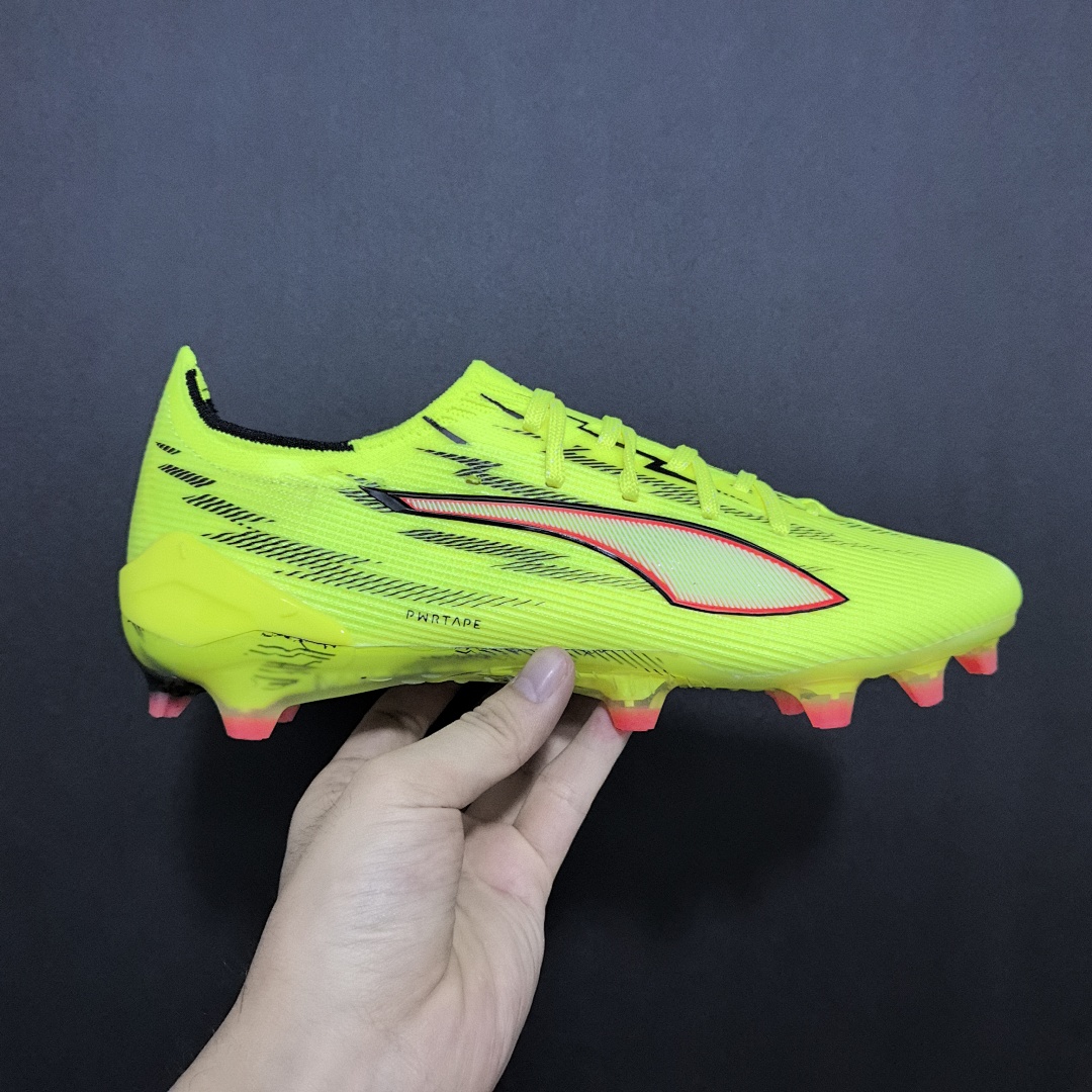 Puma Ultra 5 V8 FG