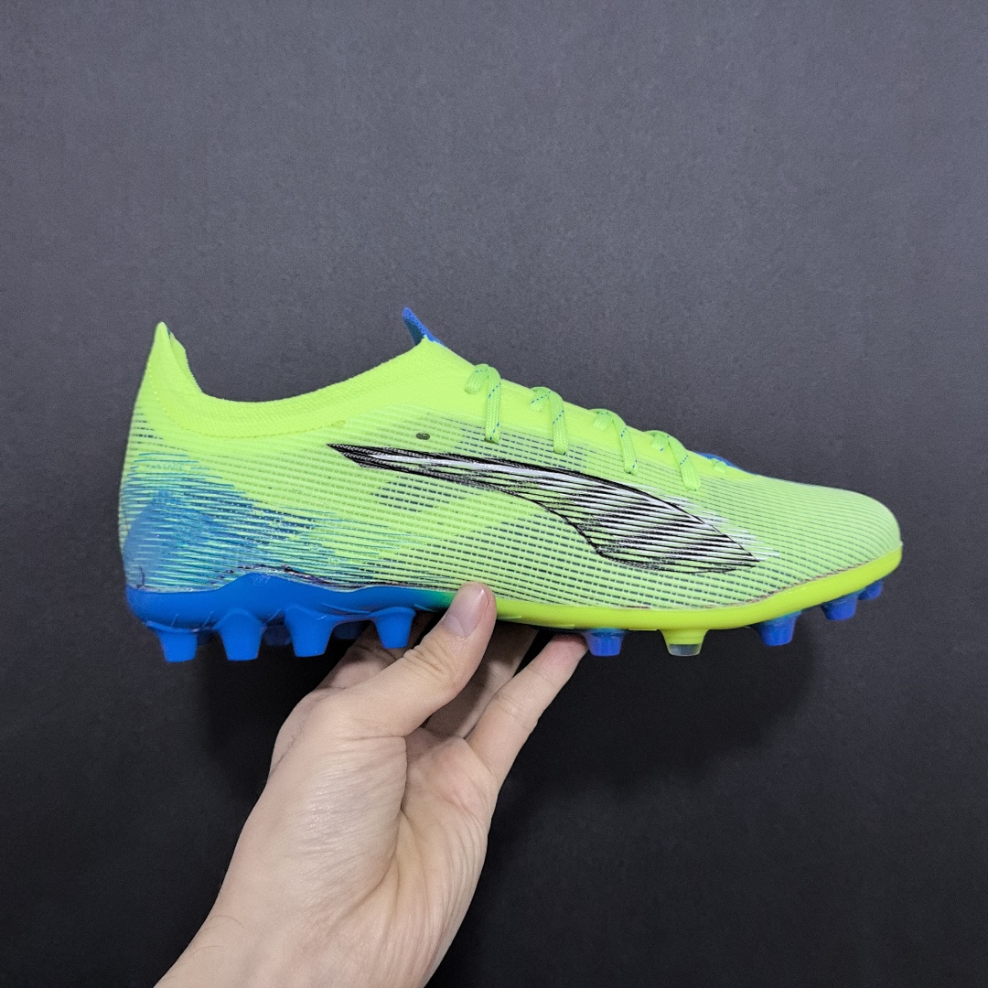Puma Ultra 5 V4 MG