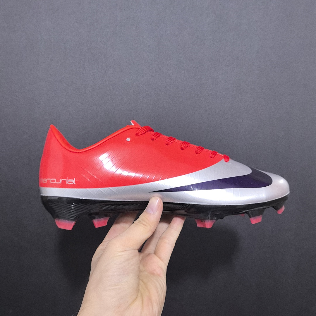 Nike Mercurial 1 V8 FG