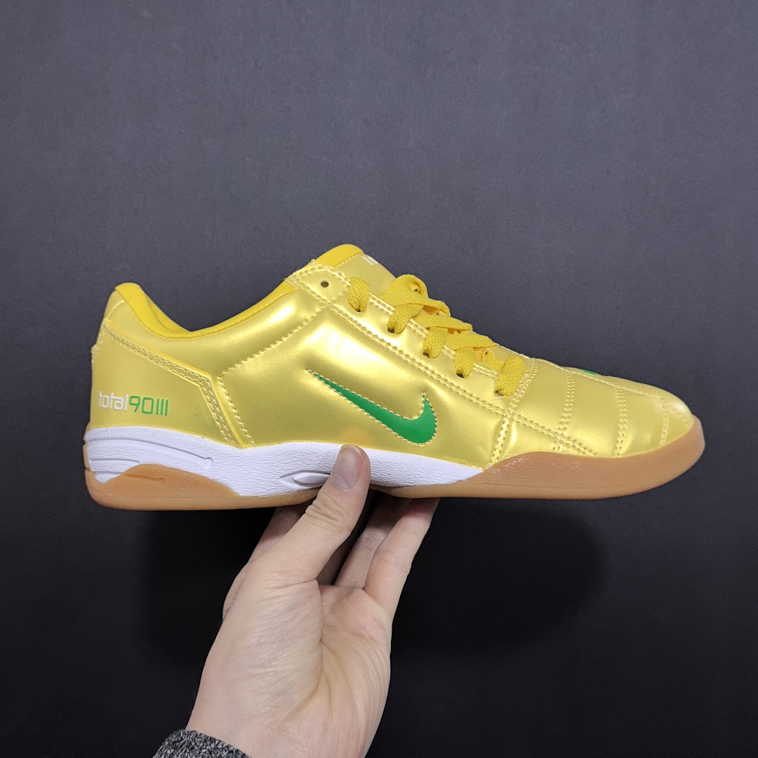 Nike T90 V7 IC