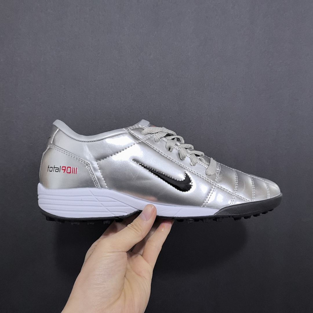 Nike T90 V3 TF