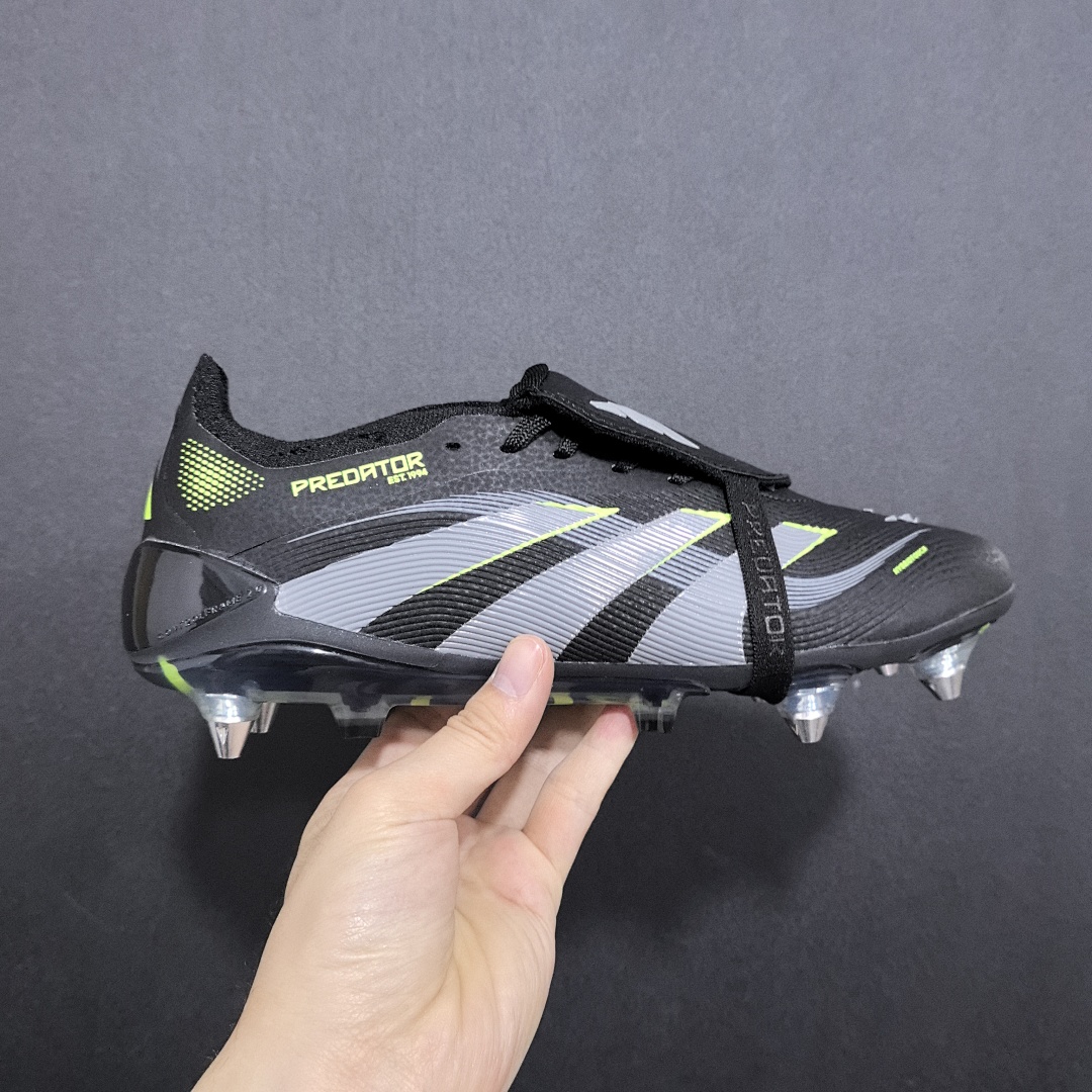 Adidas Predator 25 V7 SG